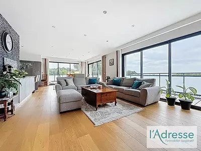Maison, 240 m²