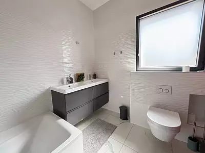 Maison, 136,7 m²