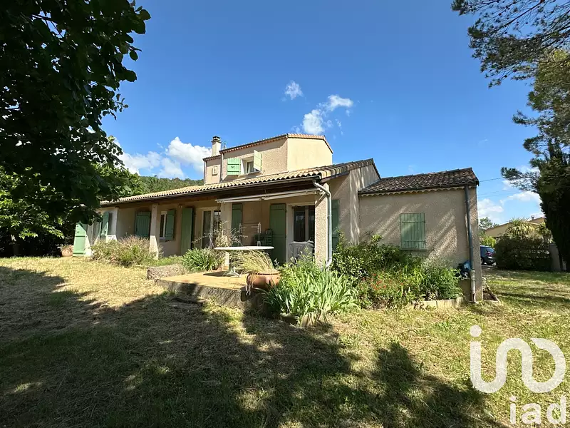 Maison, 115 m²