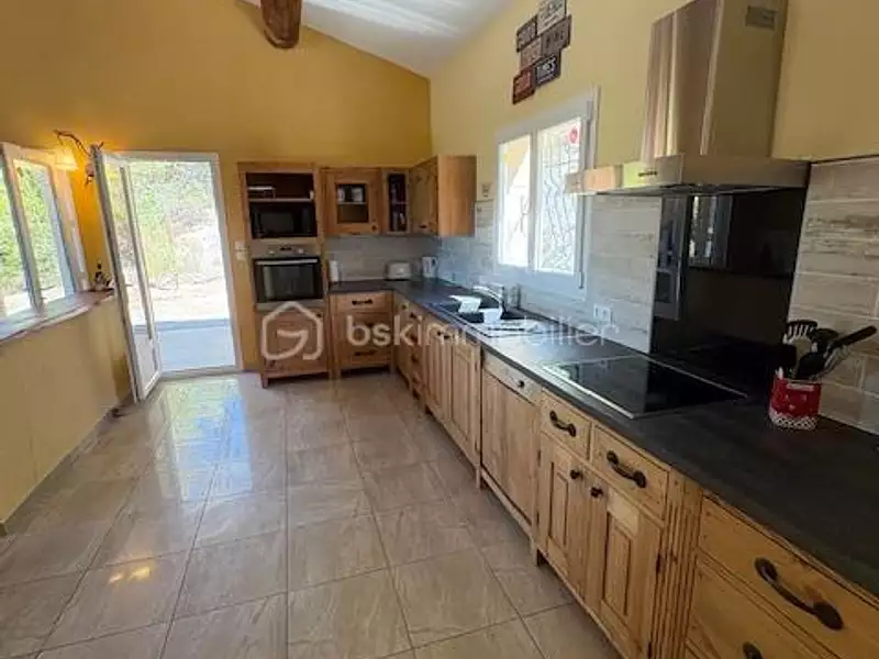 Maison, 177 m²