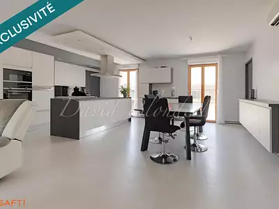 Maison, 167 m²
