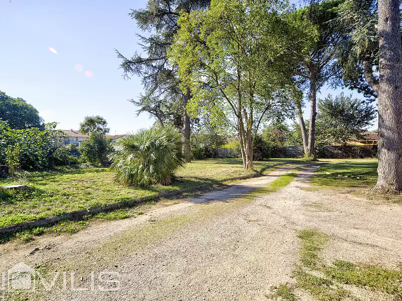 Terrain, 630 m²
