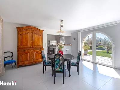 Maison, 180 m²