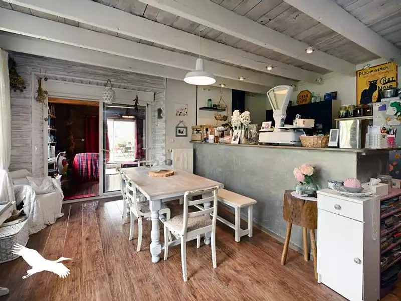 Maison, 194 m²