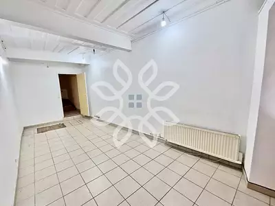 Immeuble, 70 m²