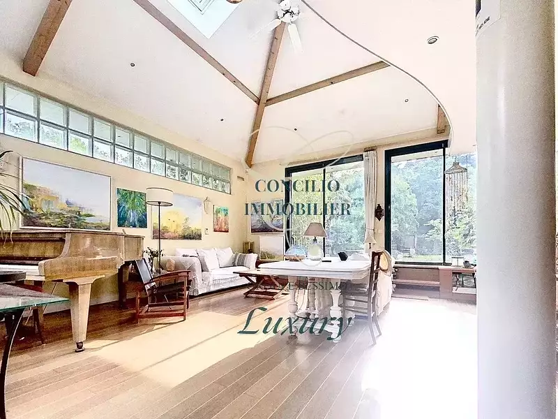 Appartement, 262,34 m²