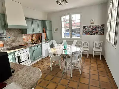 Maison, 163 m²