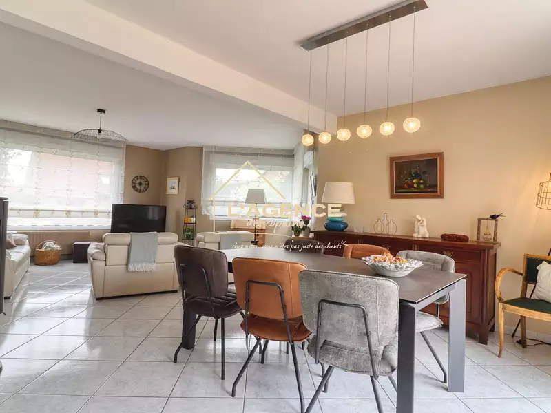 Maison, 150 m²