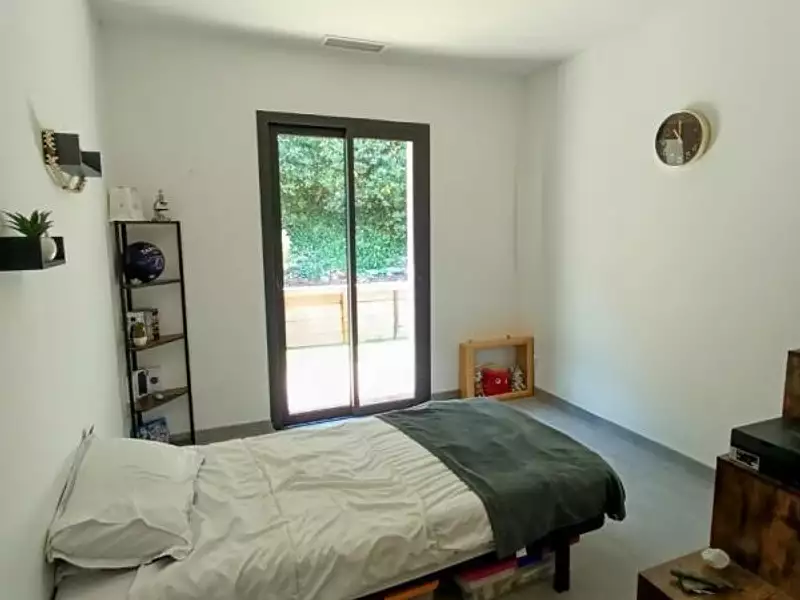 Maison, 225 m²