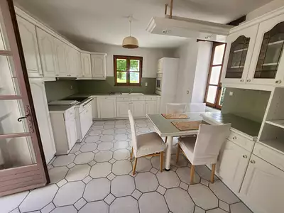 Maison, 170 m²