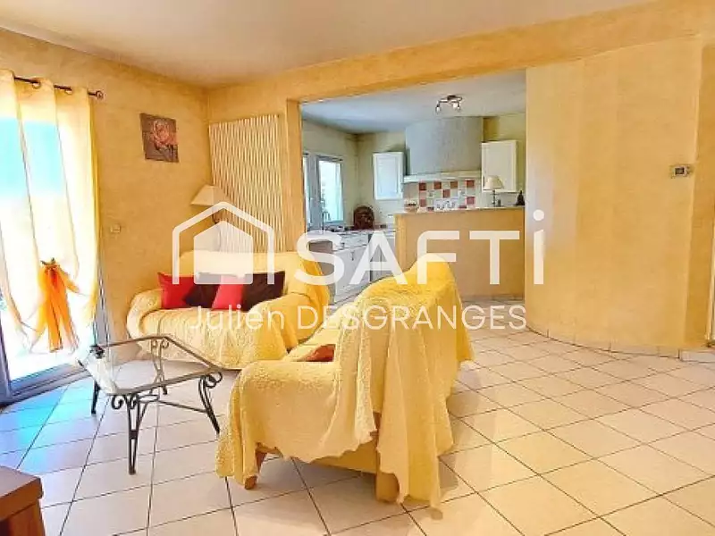 Maison, 355 m²