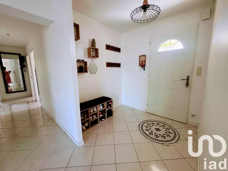 Maison, 99 m²