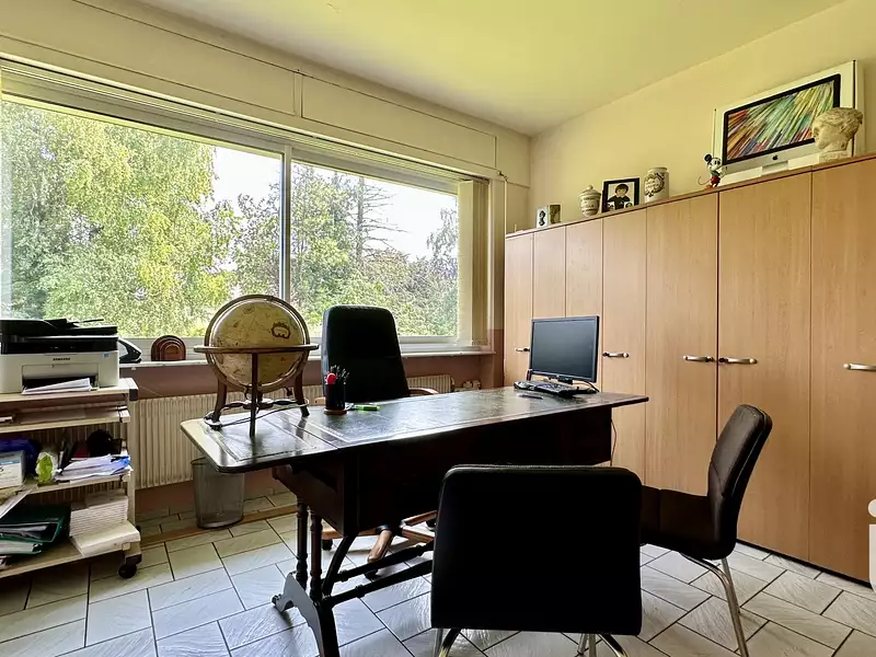 Maison, 275 m²
