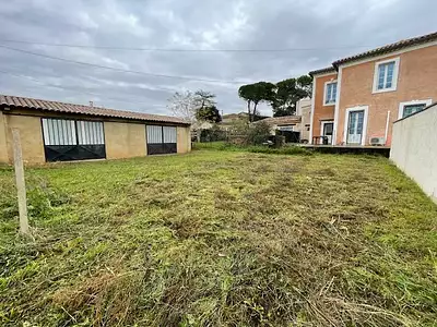Terrain, 393 m²