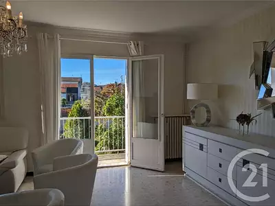 Maison, 187 m²