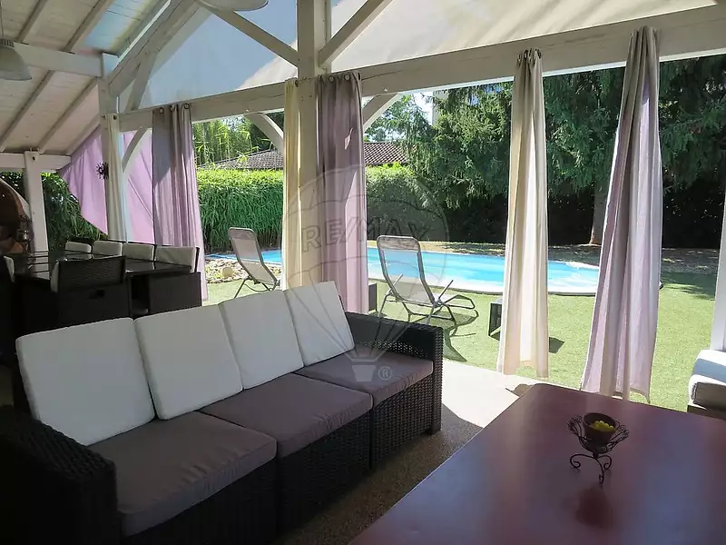 Maison, 180 m²