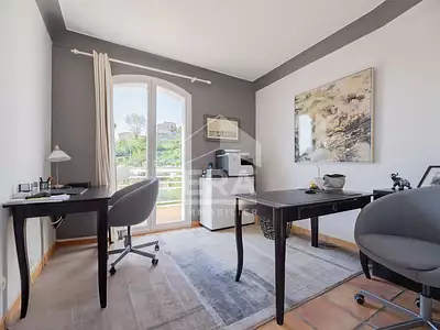 Maison, 220 m²