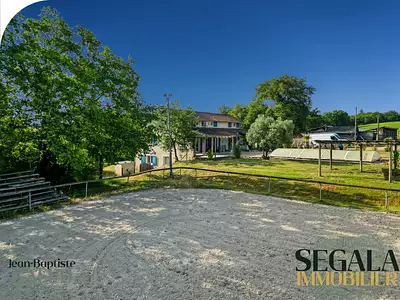 Maison, 275 m²