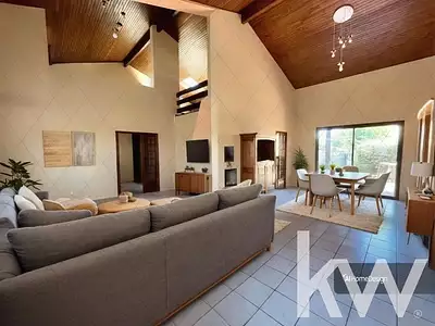 Maison, 180 m²
