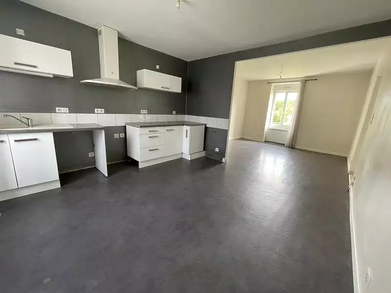 Immeuble, 145 m²
