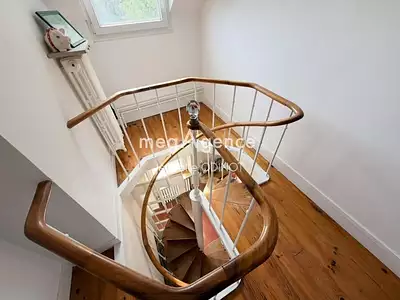 Maison, 233 m²