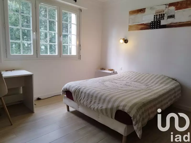 Maison, 196 m²