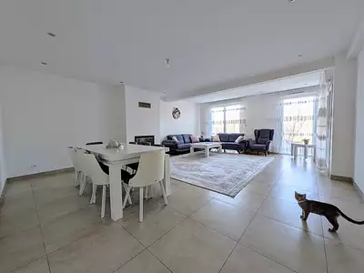 Maison, 170 m²