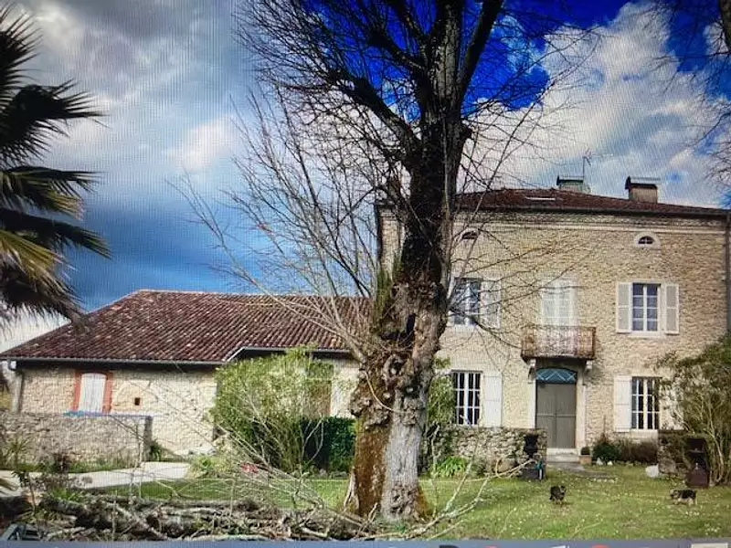Maison, 310 m²
