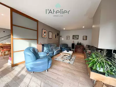 Maison, 221 m²
