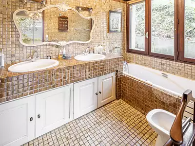 Maison, 161 m²