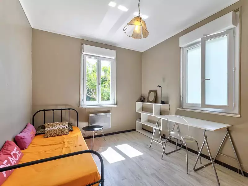 Maison, 220 m²