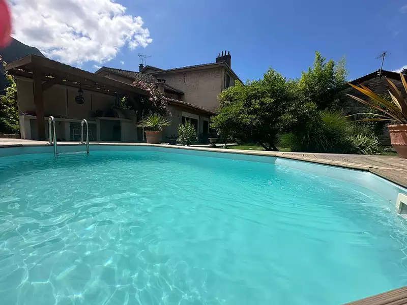 Maison, 167 m²