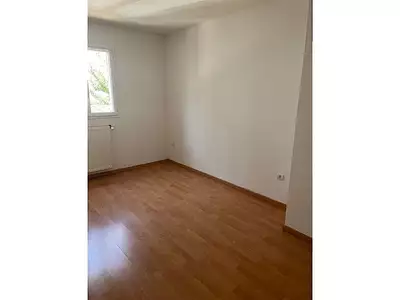 Maison, 77 m²