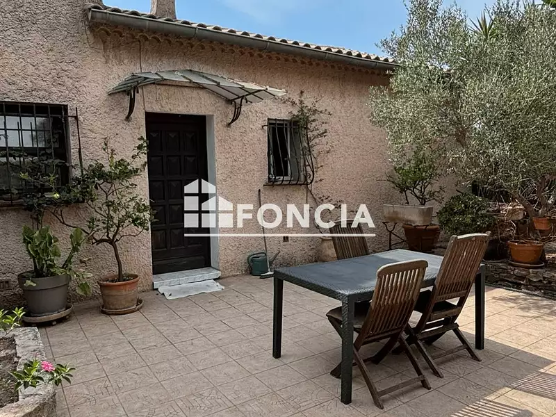 Maison, 185 m²