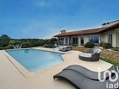Maison, 203 m²