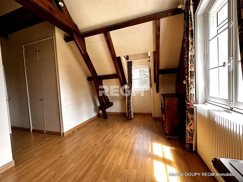Maison, 250 m²