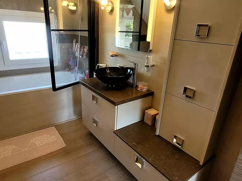 Maison, 217 m²