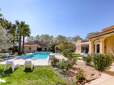 Maison, 220 m²