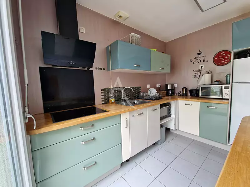 Maison, 99 m²