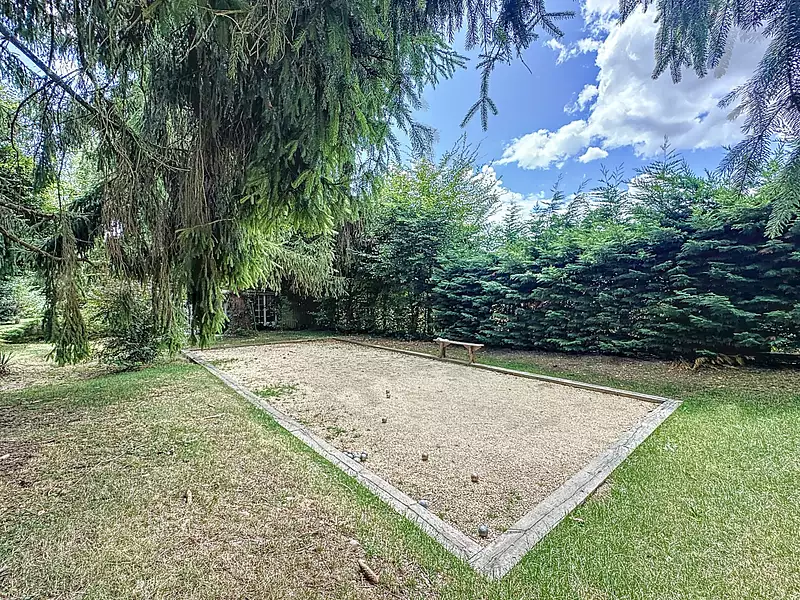 Maison, 260 m²