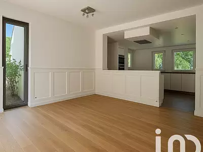 Maison, 252 m²