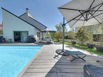 Maison, 212 m²