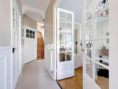 Maison, 169 m²