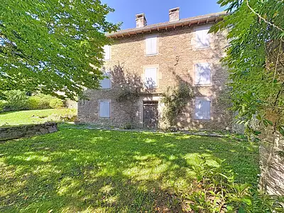 Maison, 250 m²
