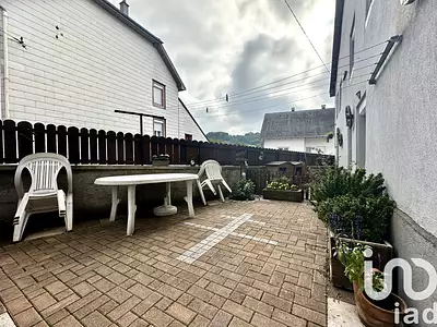 Maison, 192 m²