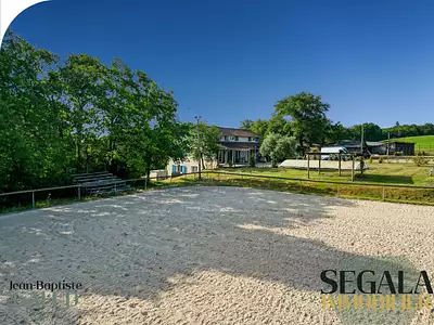 Maison, 275 m²