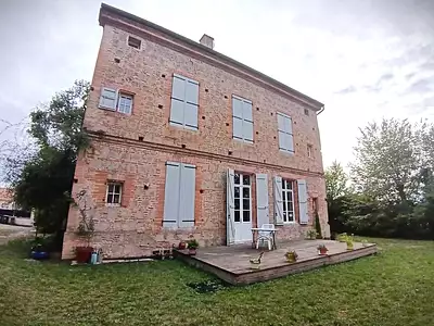 Maison, 284 m²