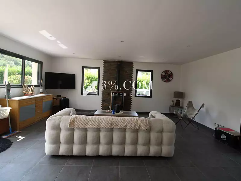 Maison, 163 m²