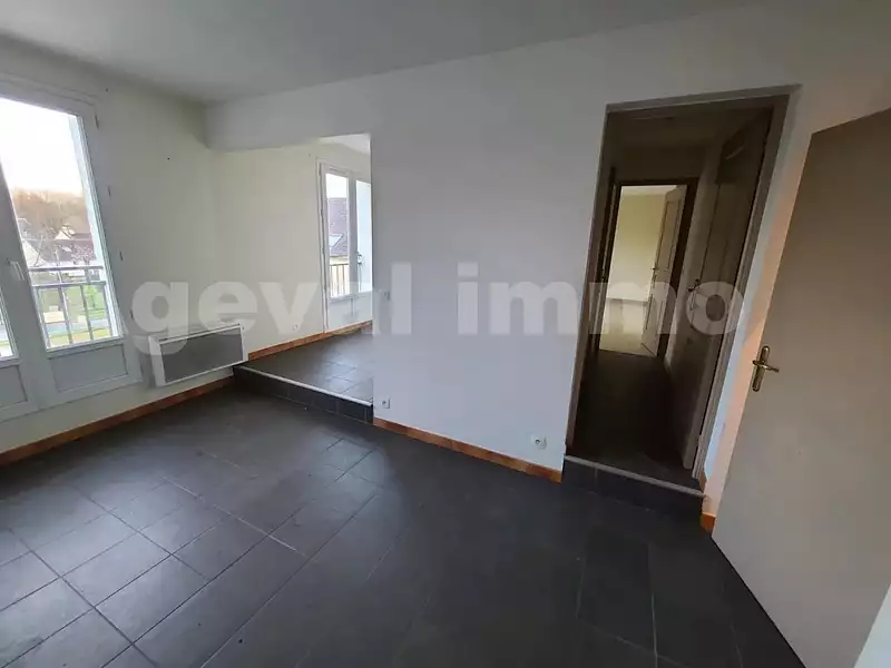 Immeuble, 675 m²