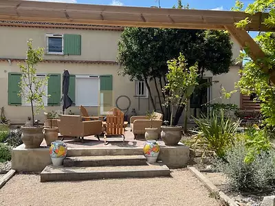 Maison, 217 m²